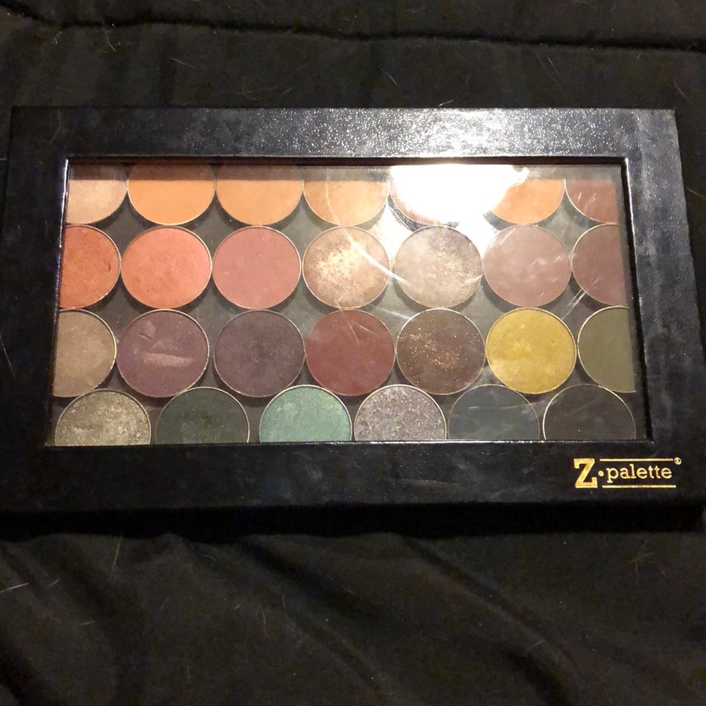 Makeup Geek Shadows in Z-Palette